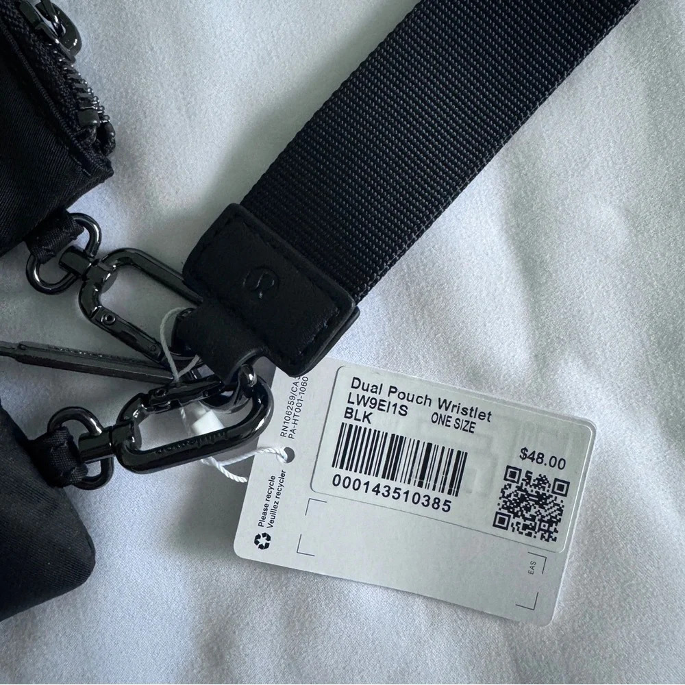 🆕🖤 Lululemon Dual Pouch Wristlet - Black - Picture 7 of 10